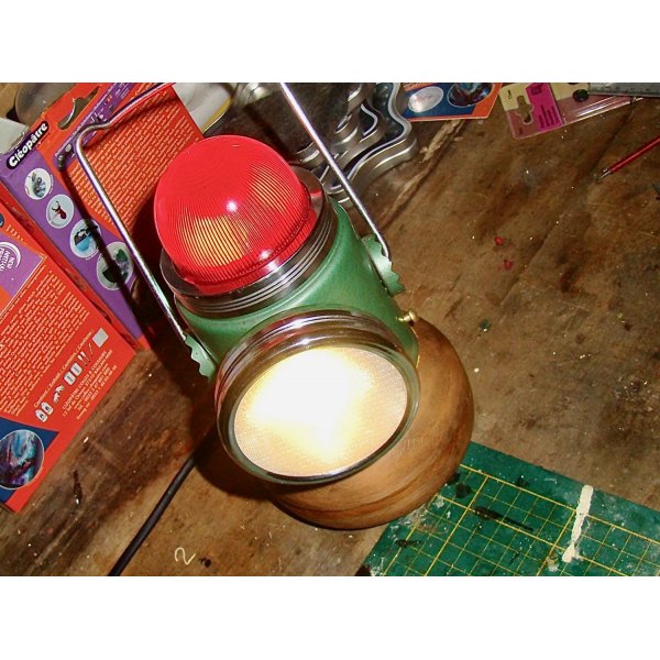 Lanterne d&eacute;co de bureau.