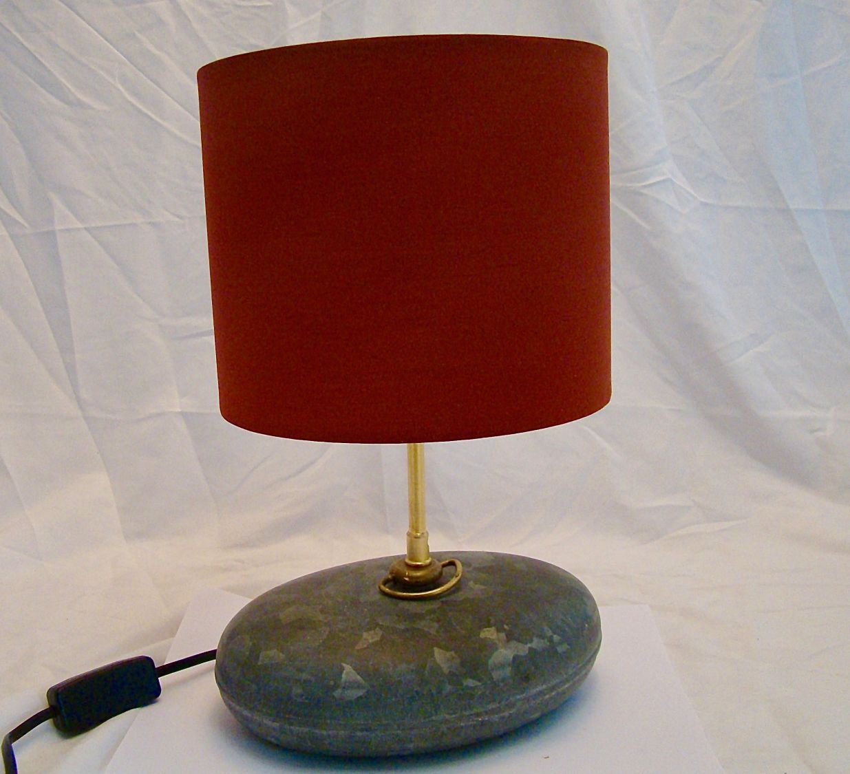 Upcycling van kleine warmwaterfleslamp