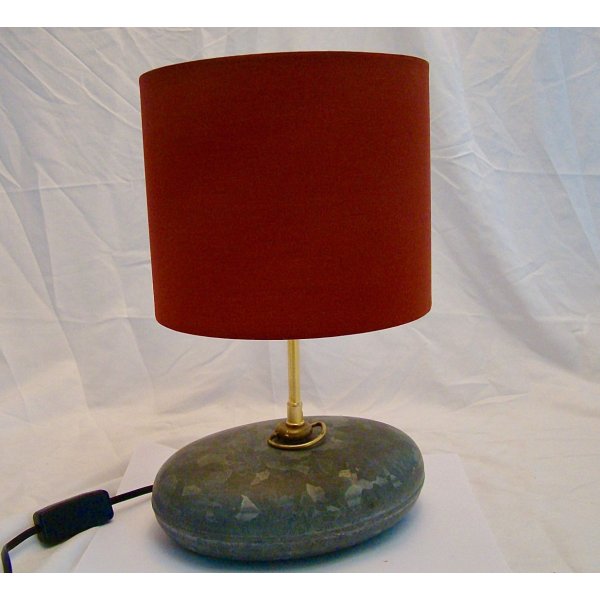 Upcycling van kleine warmwaterfleslamp