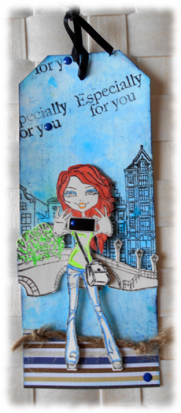 Litt&eacute;rature de jeunesse, ce marque-pages style ado incite &agrave; la lecture, scrap&eacute;, en papier et tons bleu vert noir