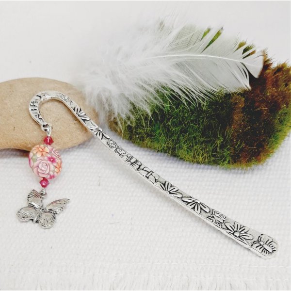 Bladwijzer zilveren hanger vlinder en parel zeer origineel lensvormig met bloemmotief