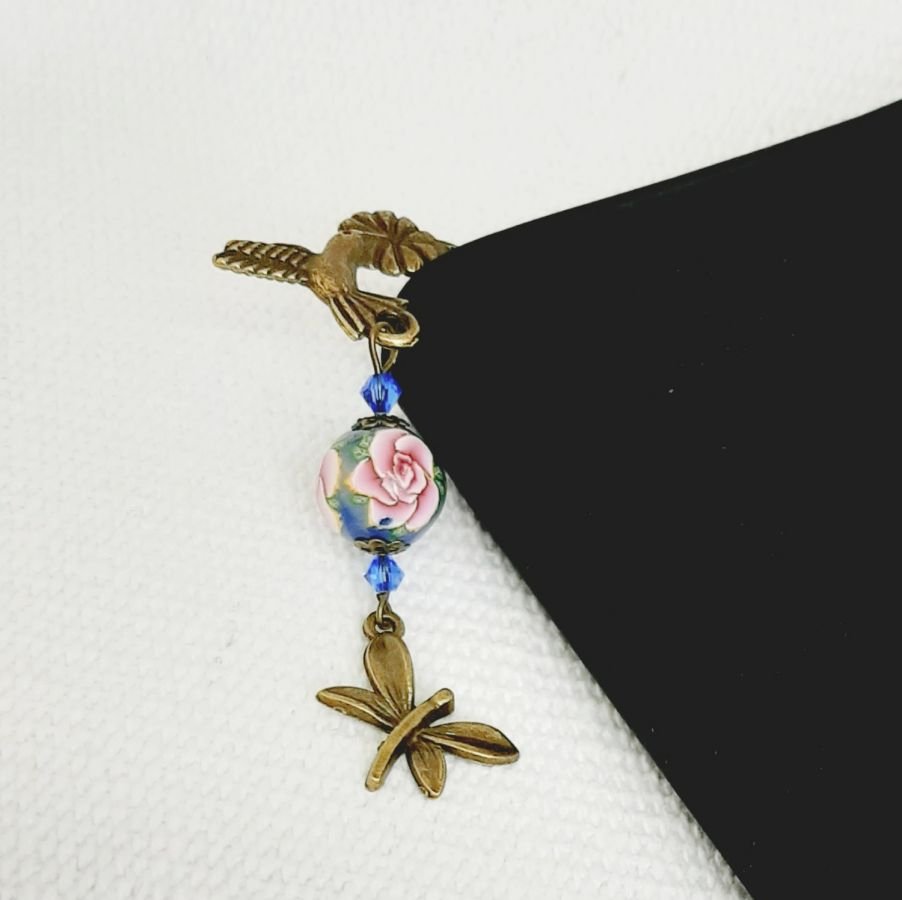 merkpagina's hanger libelluele bronskleurig met sublieme parel met roze roos handmadertisanale 