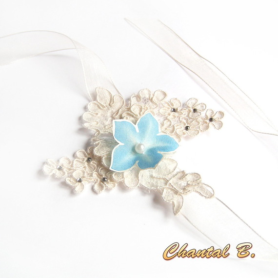 Ivory kanten armband met zijden bloem en strass bruiloft manchet