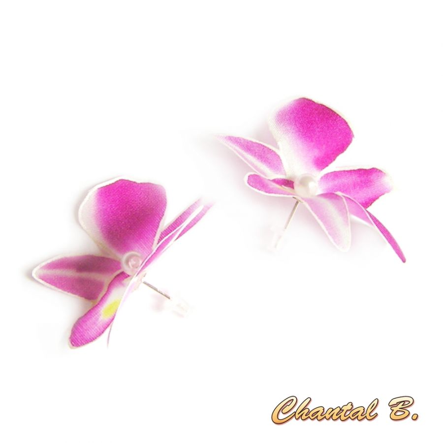 Orchideeën armband aanpasbaar aan een witte guipure kanten haarband en zijn roze zijden orchideeën bruiloft bloem