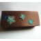 avondtas of huwelijkskoppeling chocolade satijn zijde bloemen turquoise goud strass steentjes
