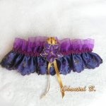 Paars zijden satijn en organza kousenband