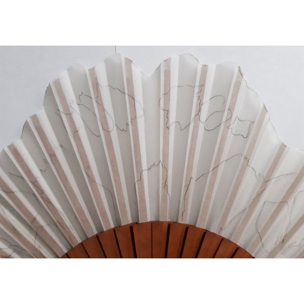 Eventail en soie peinte &agrave; la main. "Voyage"