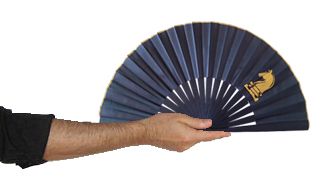 Unisex handgeschilderde katoenen waaier. "Ruiter" 19cm