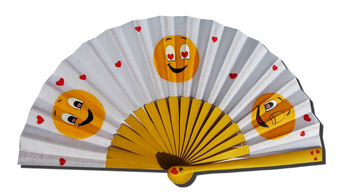 Mijn eerste handgetekende en geschilderde katoenen waaier "Emoji