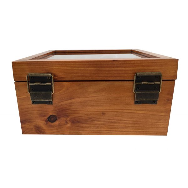 Schuine houten kist met glazen deksel. Model: zeeanker.