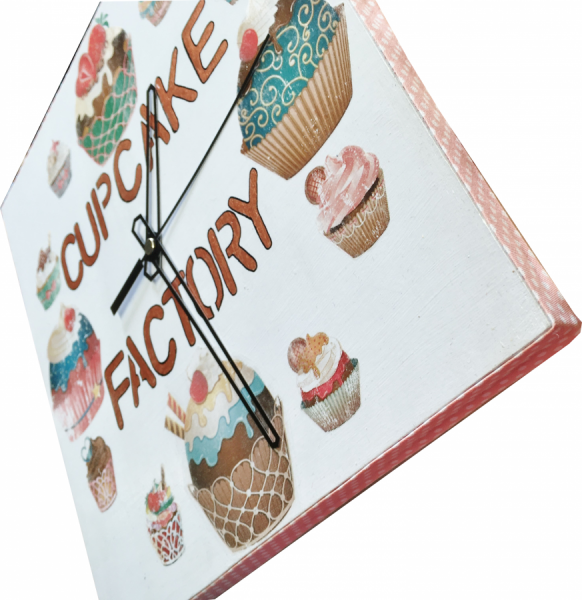 Houten klok carrer model "cup-cake 