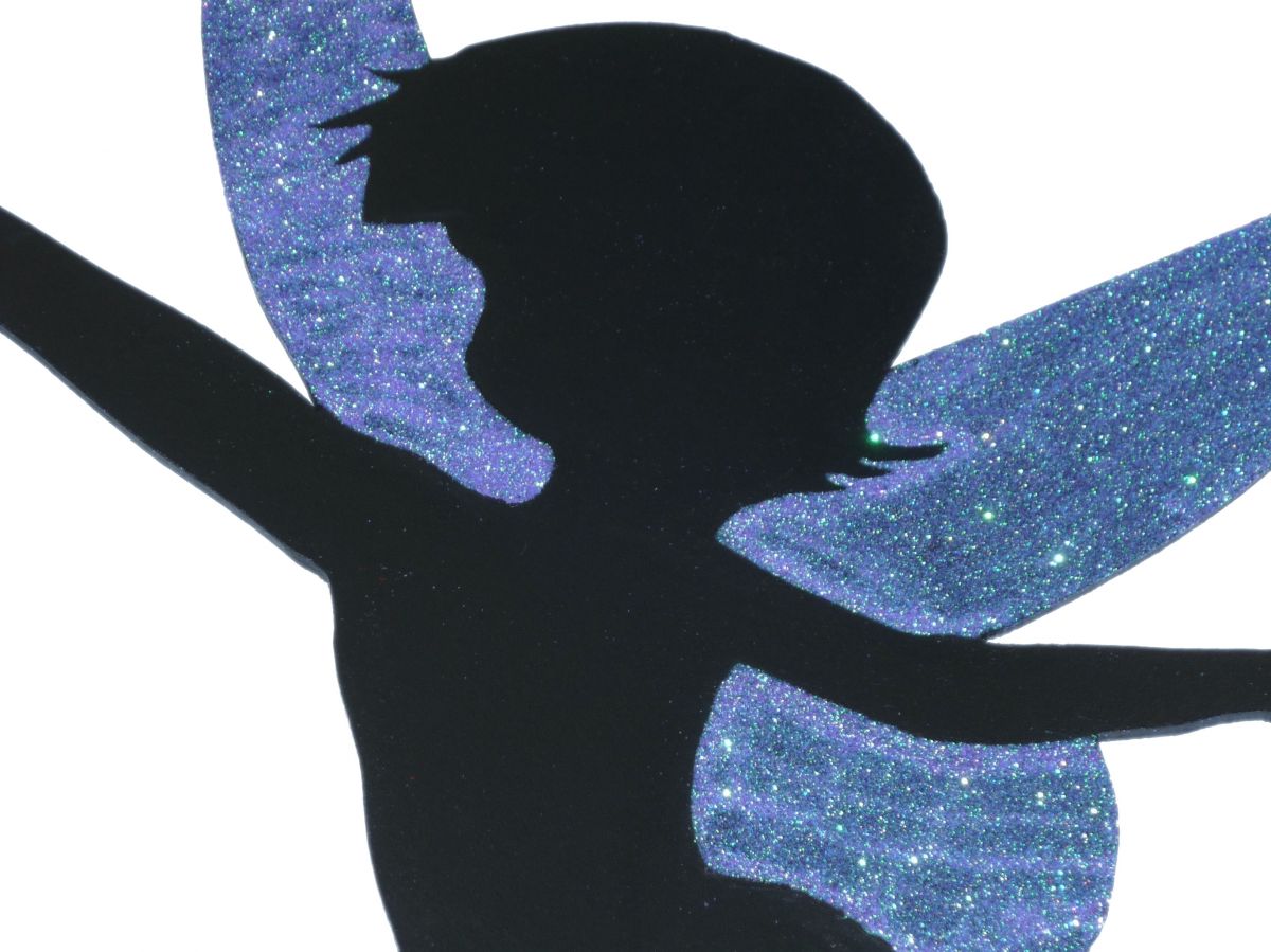 Houten wand- of deurbord model : dancing fairy 60x38 Cm Holografische glitter paars groen