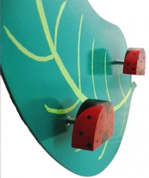 Kapstok en pennenbakje Lieveheersbeestje en blad