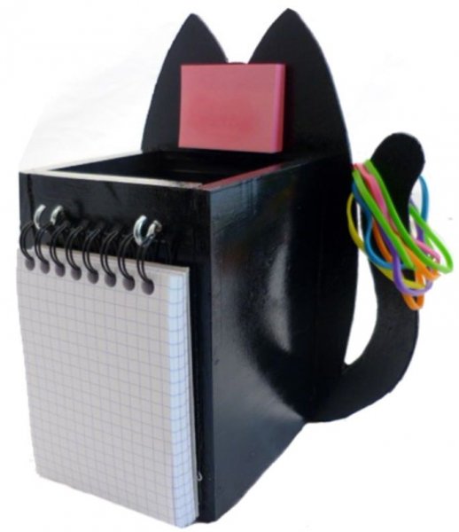 Terug naar school set in hout model : ondeugende kat Potlood en wandkapstok met 3 haken + sleutelhanger