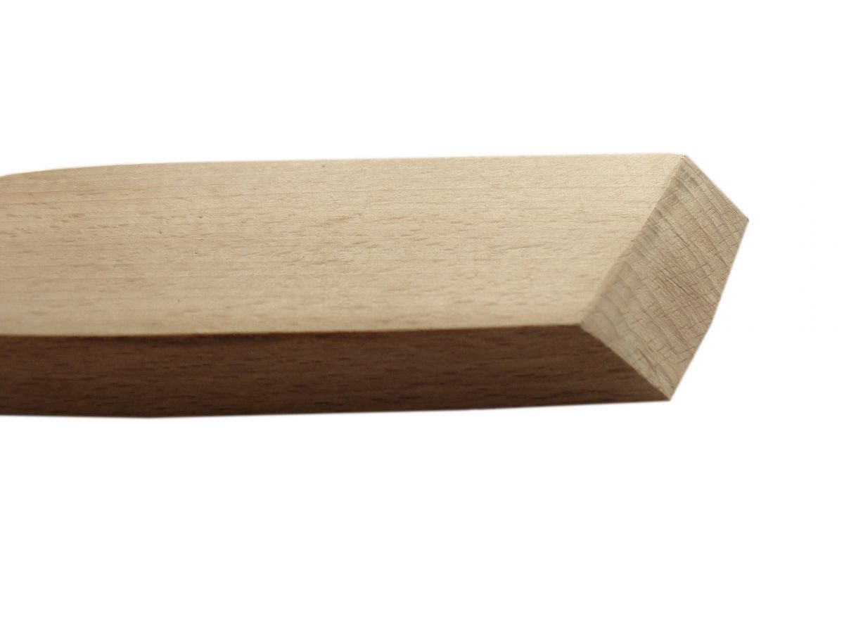 Dikke houten schuine spatel met walvismodel