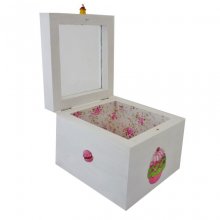 Kleine massief houten doos met witte cupcake decoratie