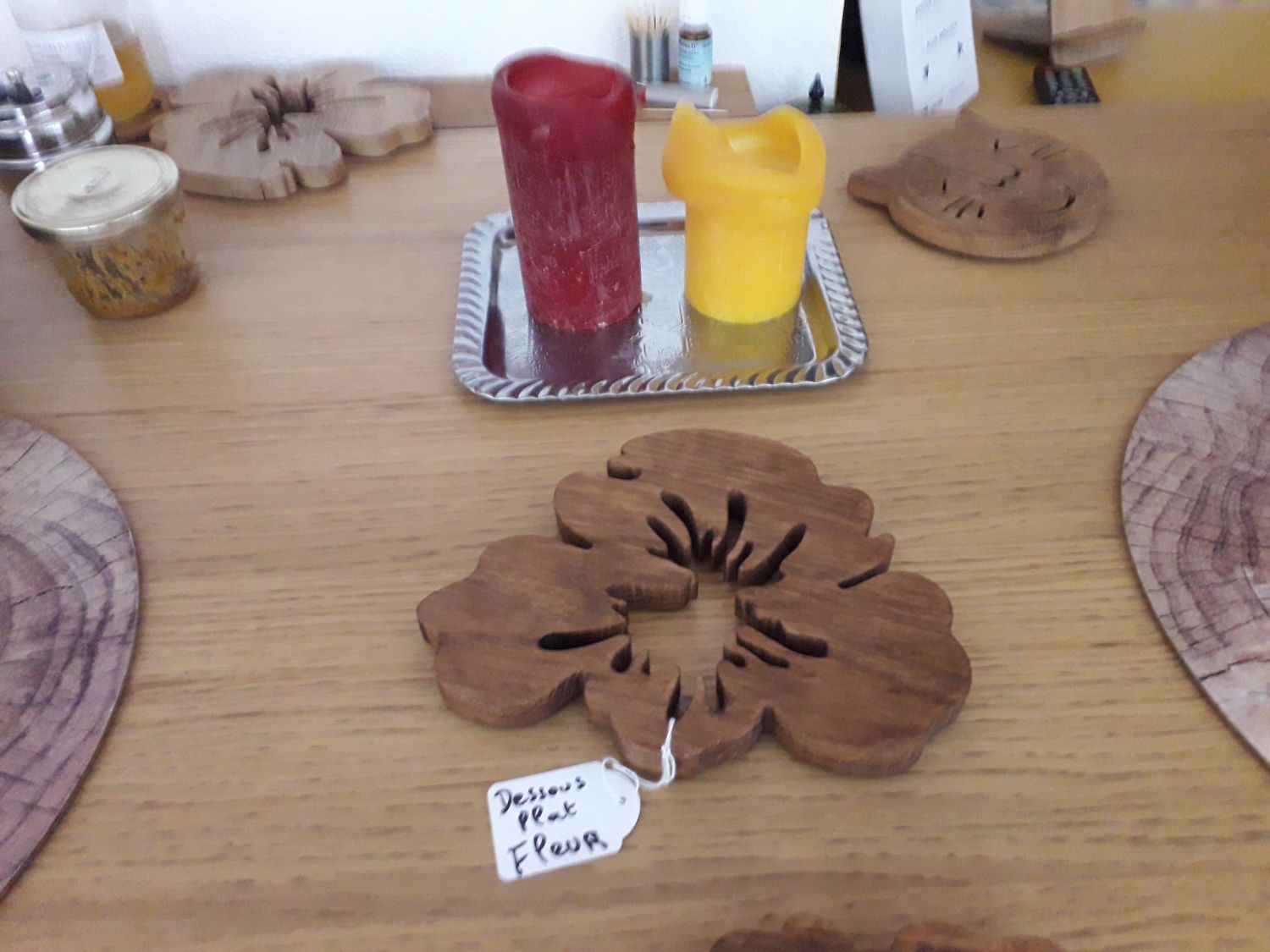 Fleur de pensée onderzetter in massief eikenhout 15 mm dik
