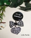 Ik hou van je' boodschap broche met kristallen strik en druppel