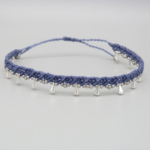 Enkelbandje in eendenblauw micro-macram&eacute;