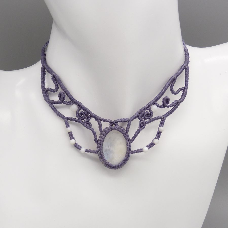 Micro-macramé ketting, mauve grijze parel