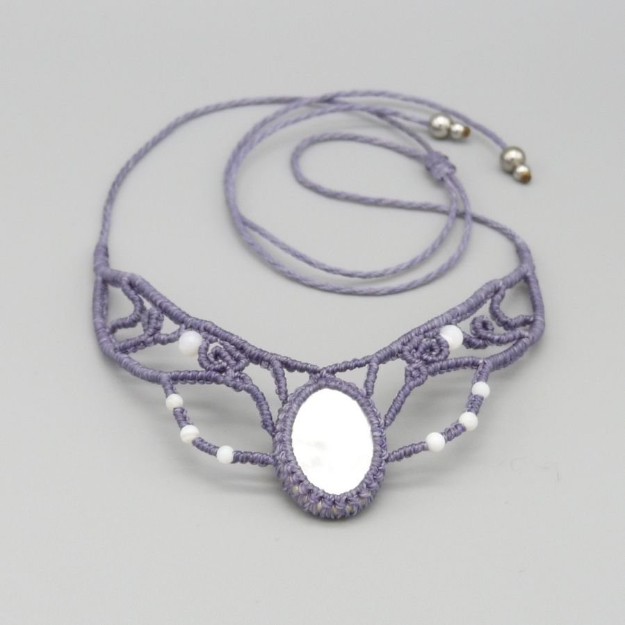 Micro-macramé ketting, mauve grijze parel