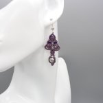 Oorbellen in micro-macramé, paarse tint