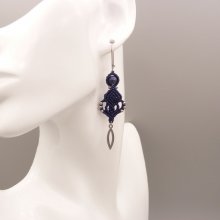 Oorbellen in micro-macramé donkerblauw 