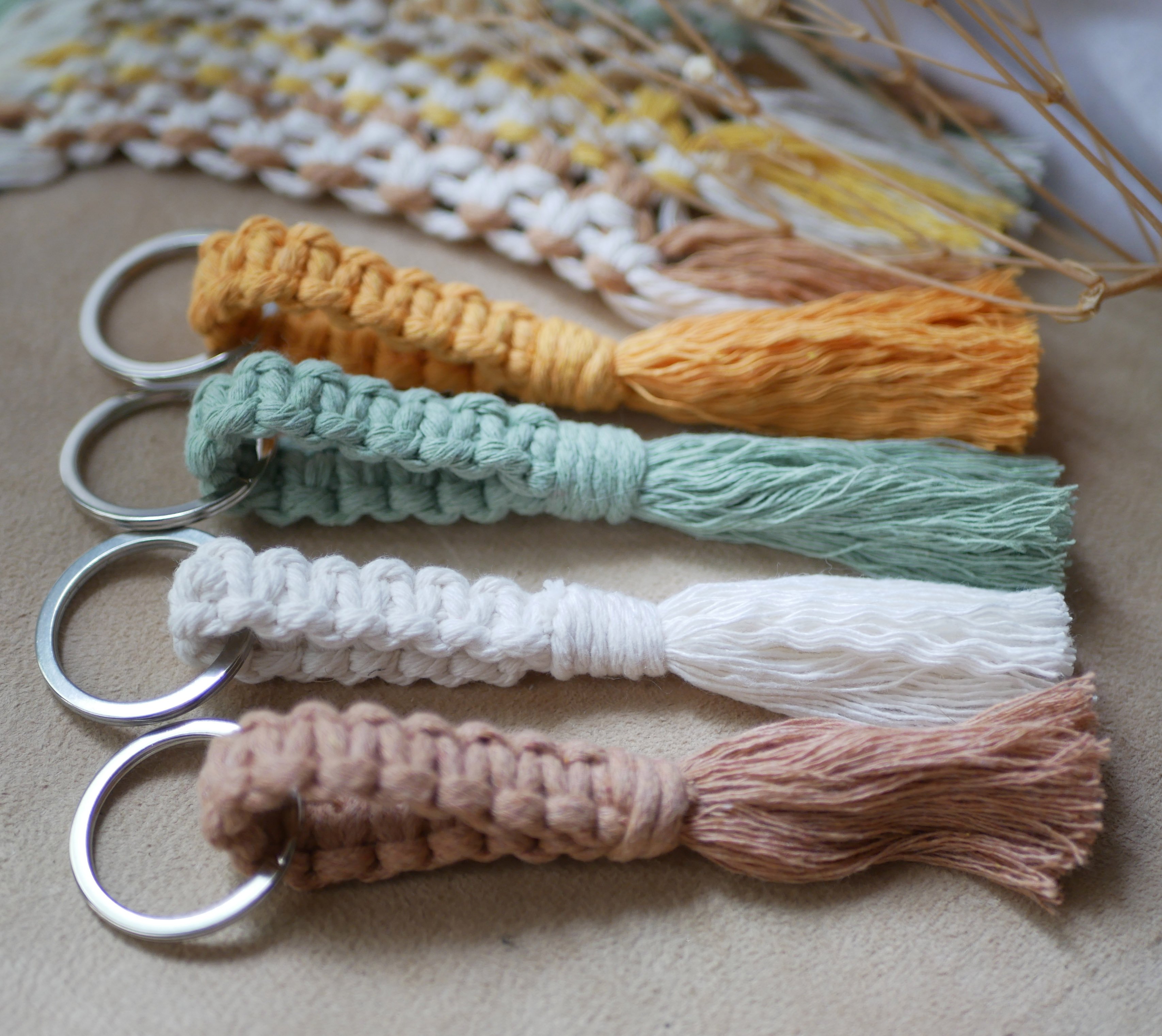 Porte-cl&eacute;s macram&eacute; corde coton couleur au choix 