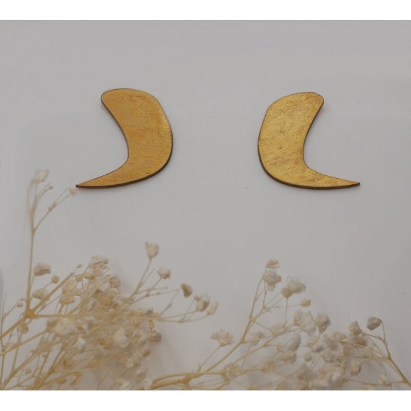 Grafische oorbellen in verguld hout