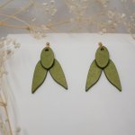 Houten oorbellen Krekels helder groen