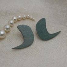 Grijs metallic hout grafische oorbellen