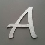 Geborstelde metalen letter LUCIDA HANDWRITING