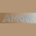 Decoratieve zinken letter LOVE 20 cm