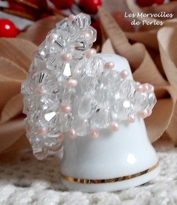 Eclat ring met facetten en draaiende toppen in Swarovski kristal