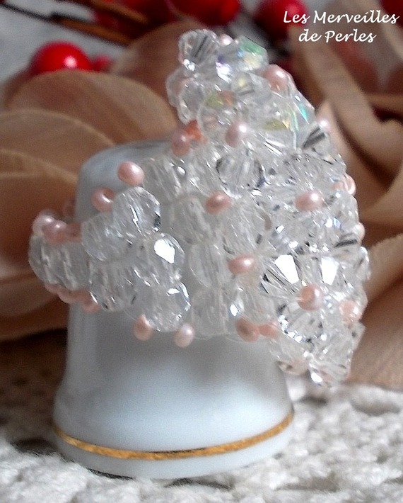 Eclat ring met facetten en draaiende toppen in Swarovski kristal