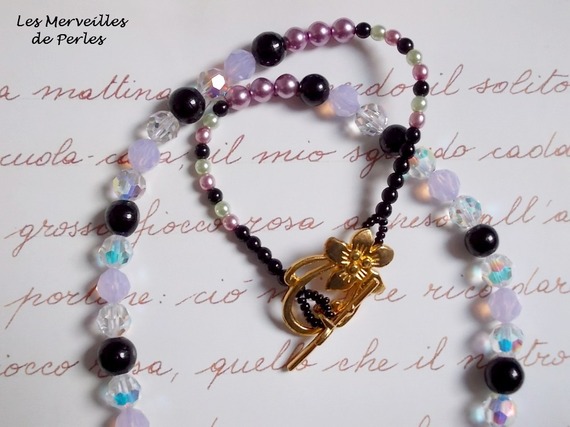 Hanger ketting Marquise geborduurd met parels, een zeer mooie kant, een weelderig juweel 