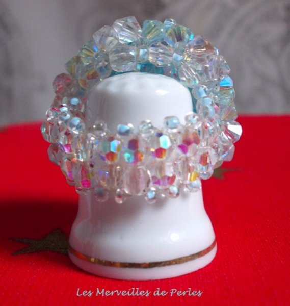 Kristal blauwe ring met Swarovski kristal facetten en spinners