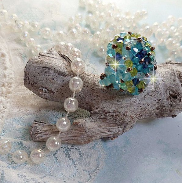 Hoop ring met Swarovski kristal facetten en spinners