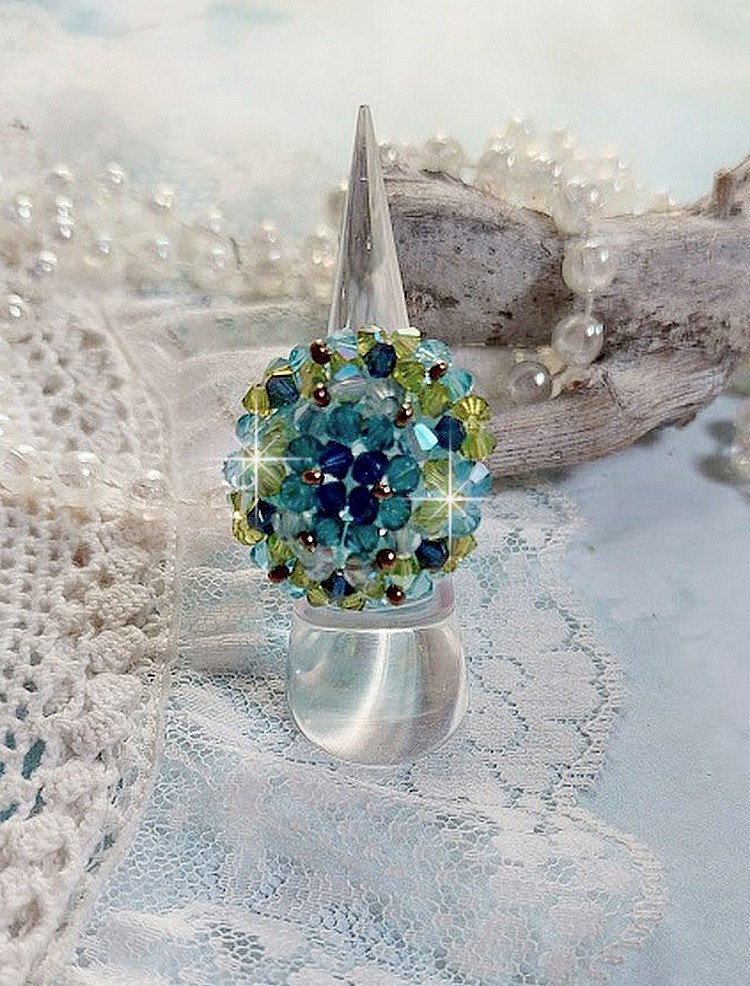Hoop ring met Swarovski kristal facetten en spinners