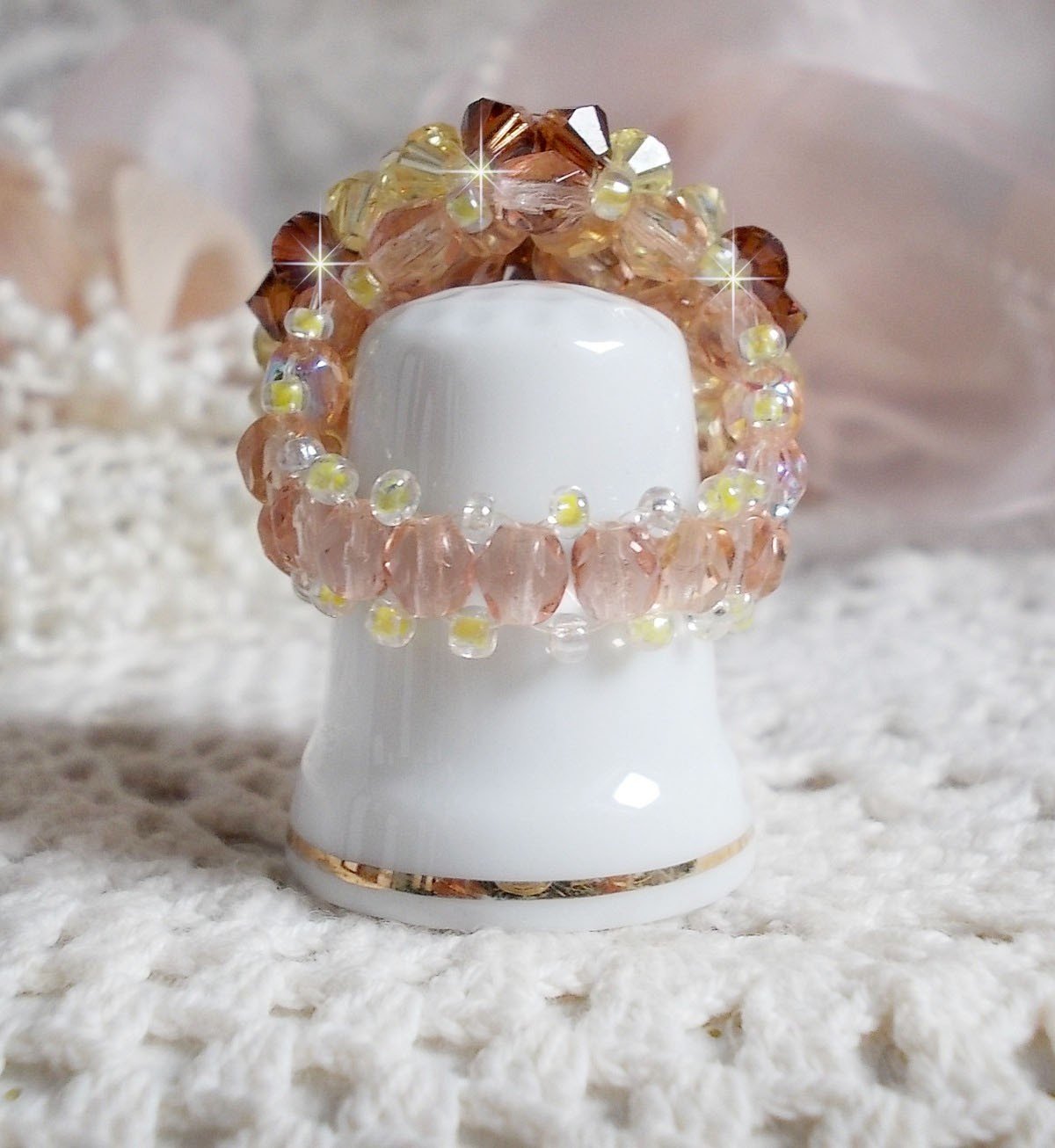 Ster ring met Swarovski kristal facetten en spinners