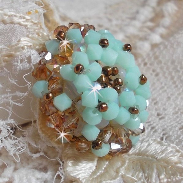 Waterlelie ring met Swarovski kristal facetten en spinners