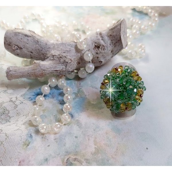 Tedere Groene Ring met Swarovski Kristal Facetten en Spinners