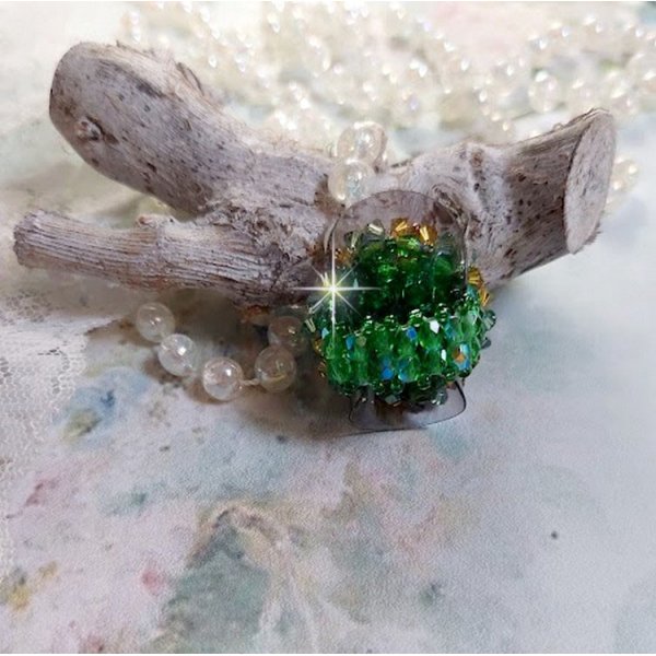 Tedere Groene Ring met Swarovski Kristal Facetten en Spinners