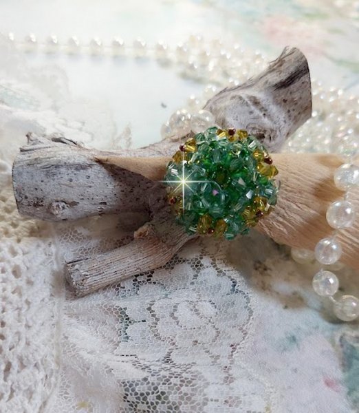 Tedere Groene Ring met Swarovski Kristal Facetten en Spinners