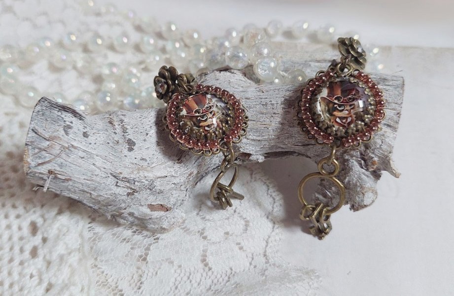 BO Chata Steampunk montées avec breloques clés, strass, cabochons loupes et perles Cristal Swarovski