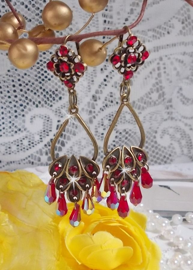 BO Irresistible Ruby Collection gemonteerd op kandelaars met Swarovski kristallen