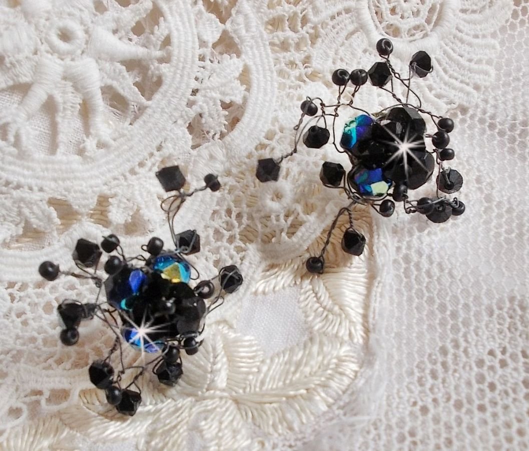 BO Douce Nuit met Swarovski kristallen tolletjes en glazen facetten