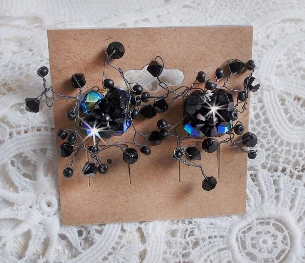 BO Douce Nuit met Swarovski kristallen tolletjes en glazen facetten