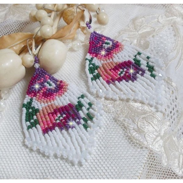 BO Kersenbloesems gemaakt met Opaque Wit, Roze in verschillende tinten, Groen met Toupies