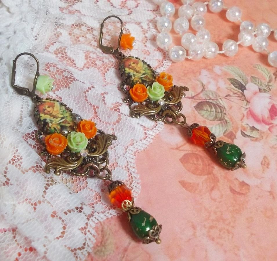 BO Fairy Aloes Pompoen gemaakt met vergrootglas cabochons, hars rozen en kristallen.